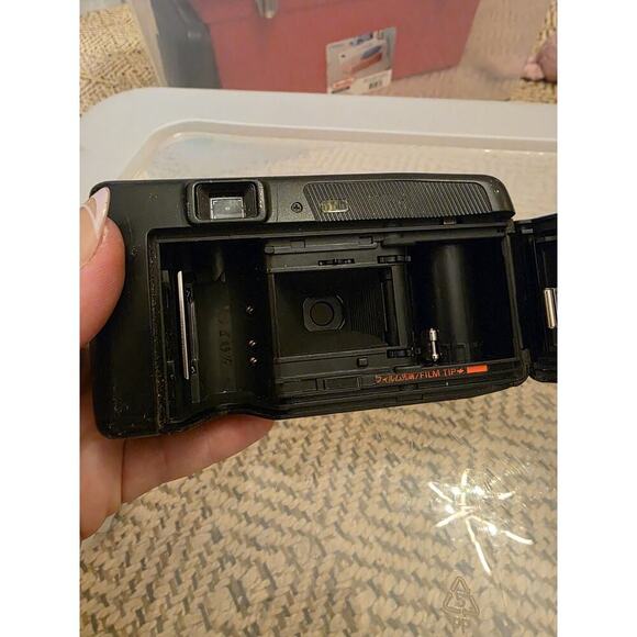 Nikon One Touch 100 35 mm Point & Shoot Film Camera Vintage Tested - Picture 9 of 16